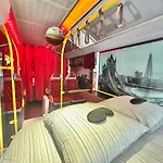 Sejour Insolite En Bus Amenage A شقة